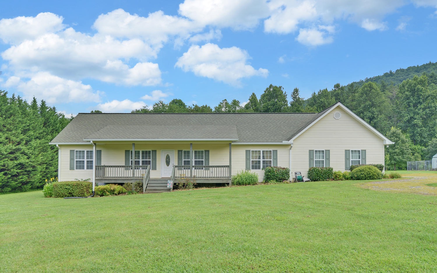 2486 Hi River Road Hiawassee, GA 30546 - Photo 1 of 1 Main View