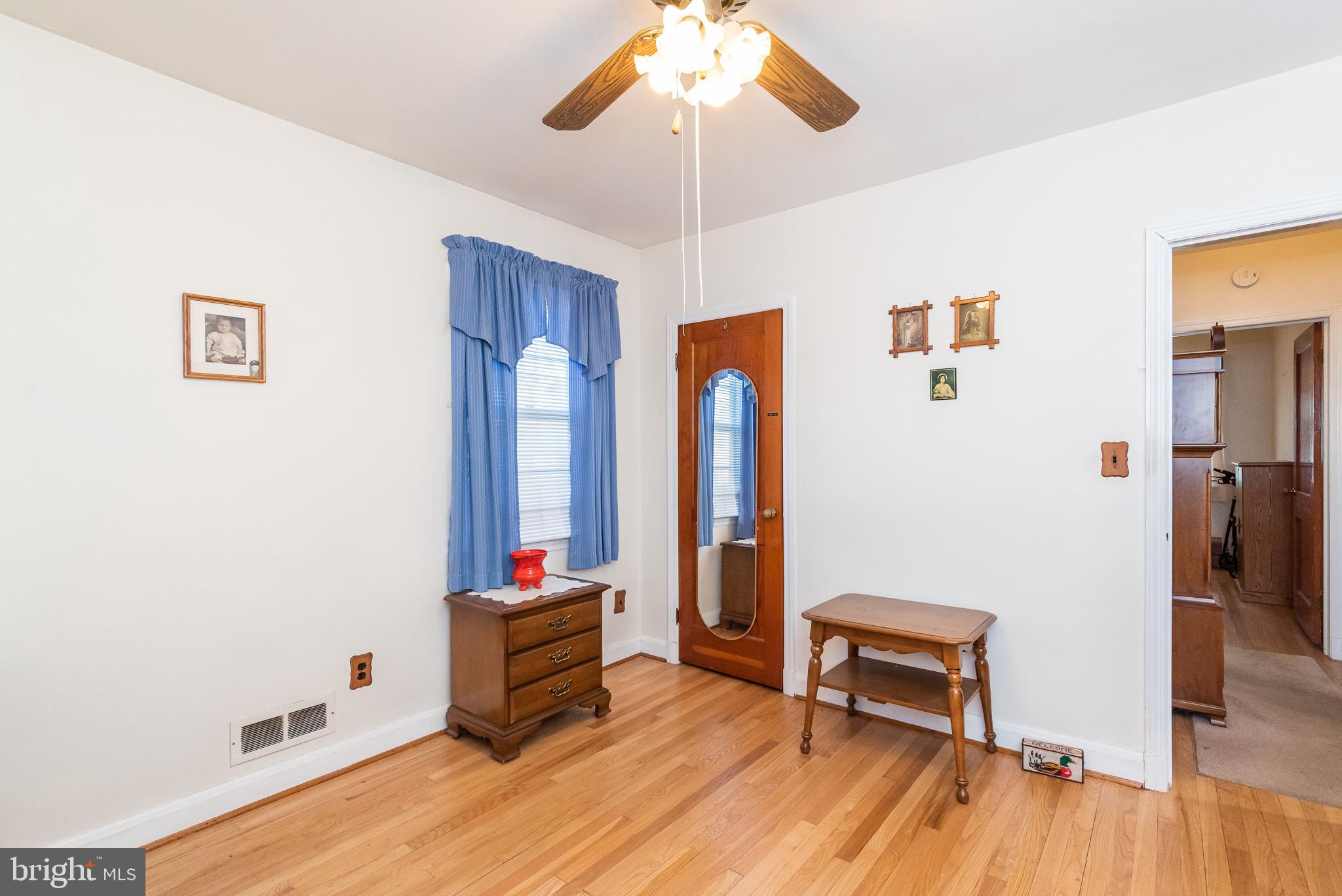 1222 Spring Avenue Baltimore, MD 21237 - Photo 16 of 34 Bedroom 1