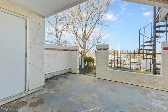 $299,000 | 6 Queen Victoria Way, Chester, MD 21619