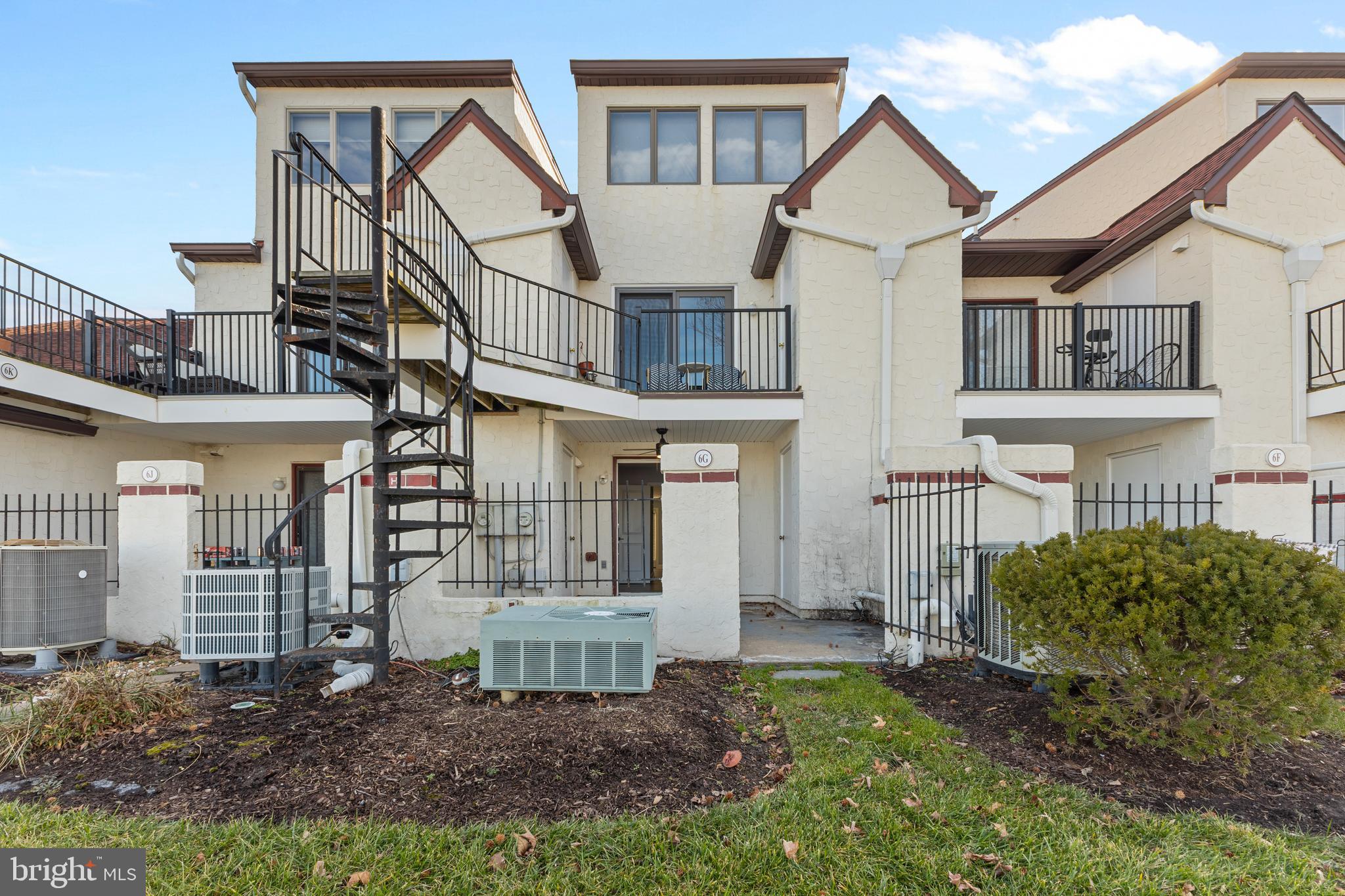 6 Queen Victoria Way Chester, MD 21619 - Photo 30 of 50 Back elevation