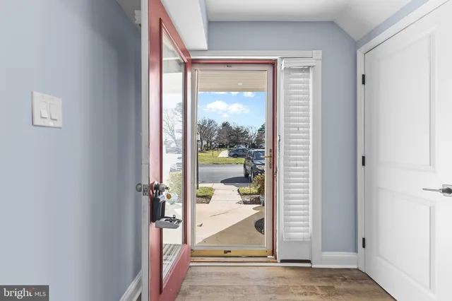 $299,000 | 6 Queen Victoria Way, Chester, MD 21619