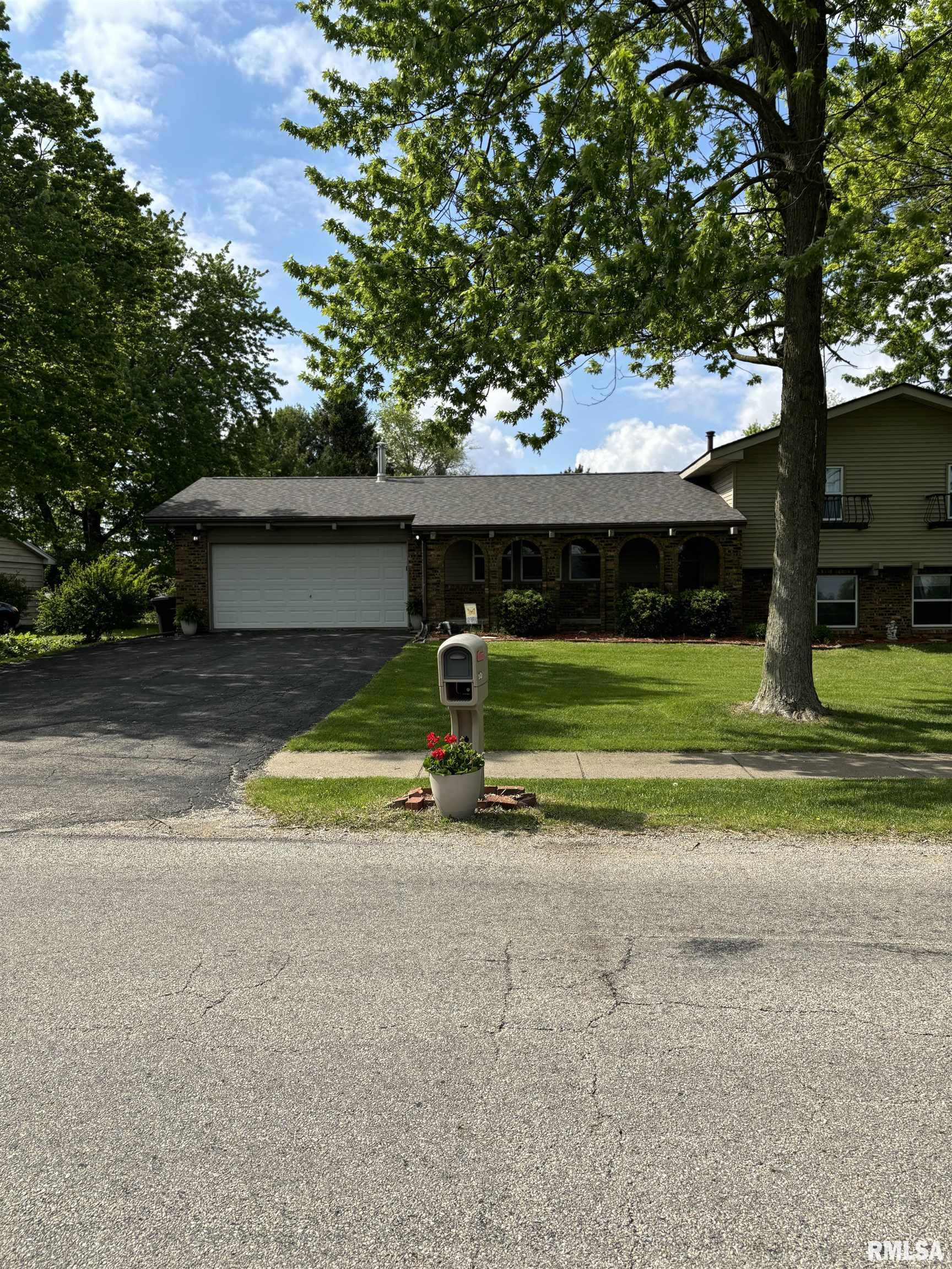 810 West Progress Street Metamora, IL 61548 - Photo 33 of 35 Gallery Image 33