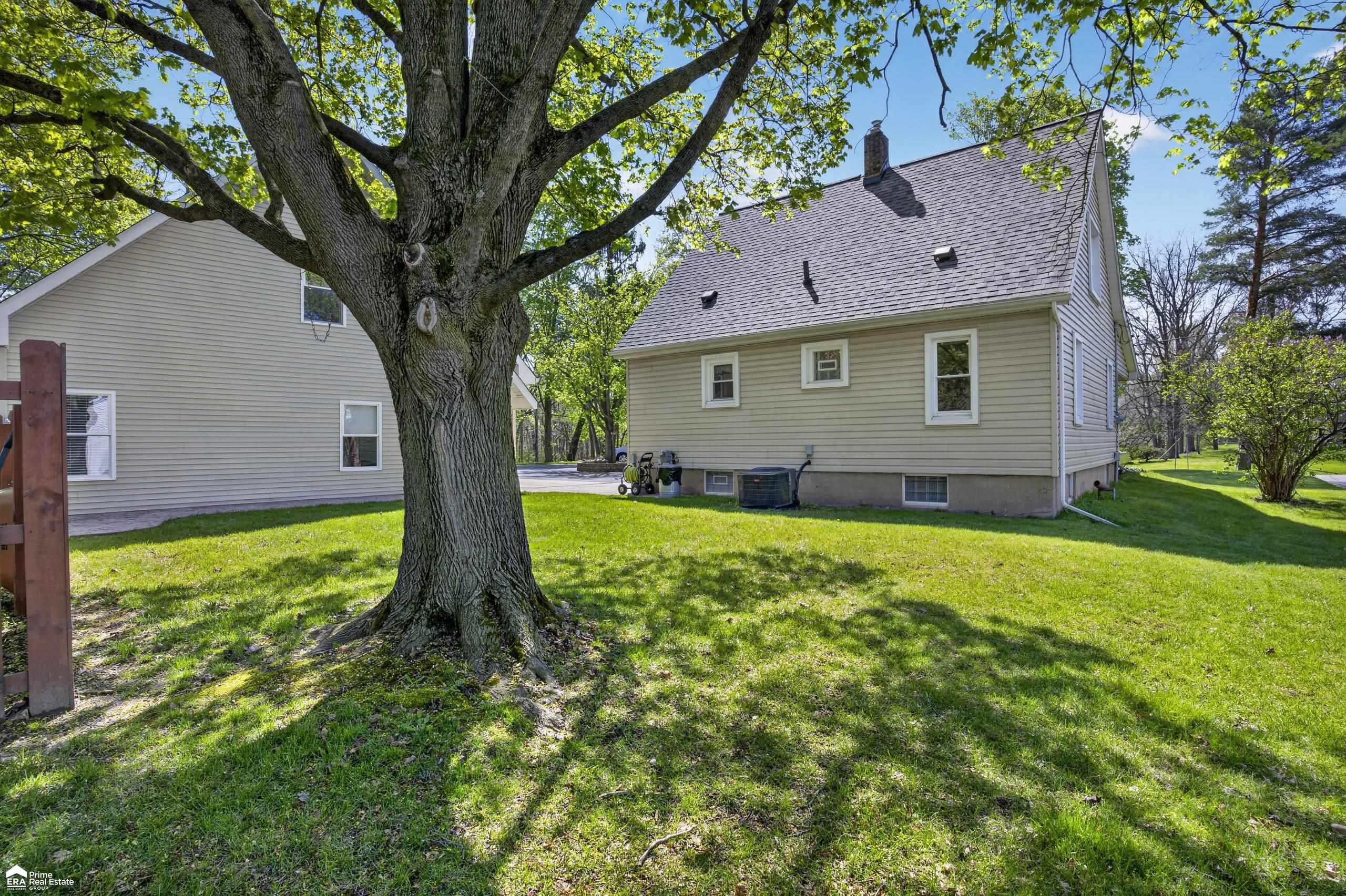 2292 North Belsay Road Burton, MI 48509 - Photo 81 of 86