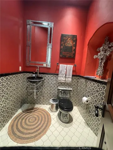 $7,999 | 56145 Village Drive, La Quinta, CA 92253