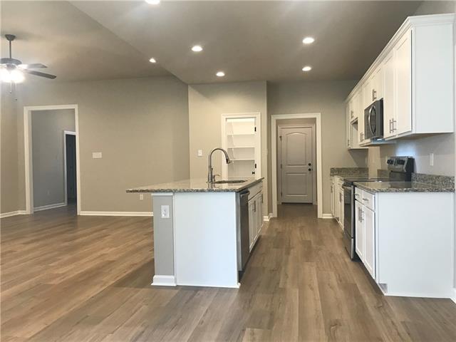 212 Covington Cottage Lane Covington, LA 70433 - Photo 12 of 23