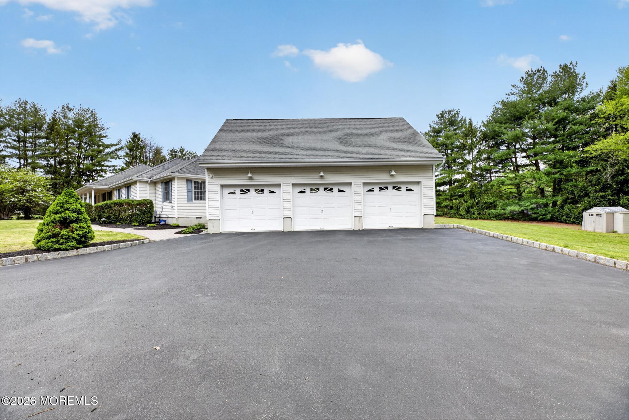 191 Stillhouse Road Millstone Township, NJ 08510 - Photo 47 of 54 191StillhouseRd-42