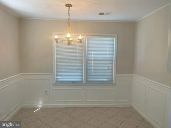 $2,595 | 9022 Miles Place, Manassas, VA 20110