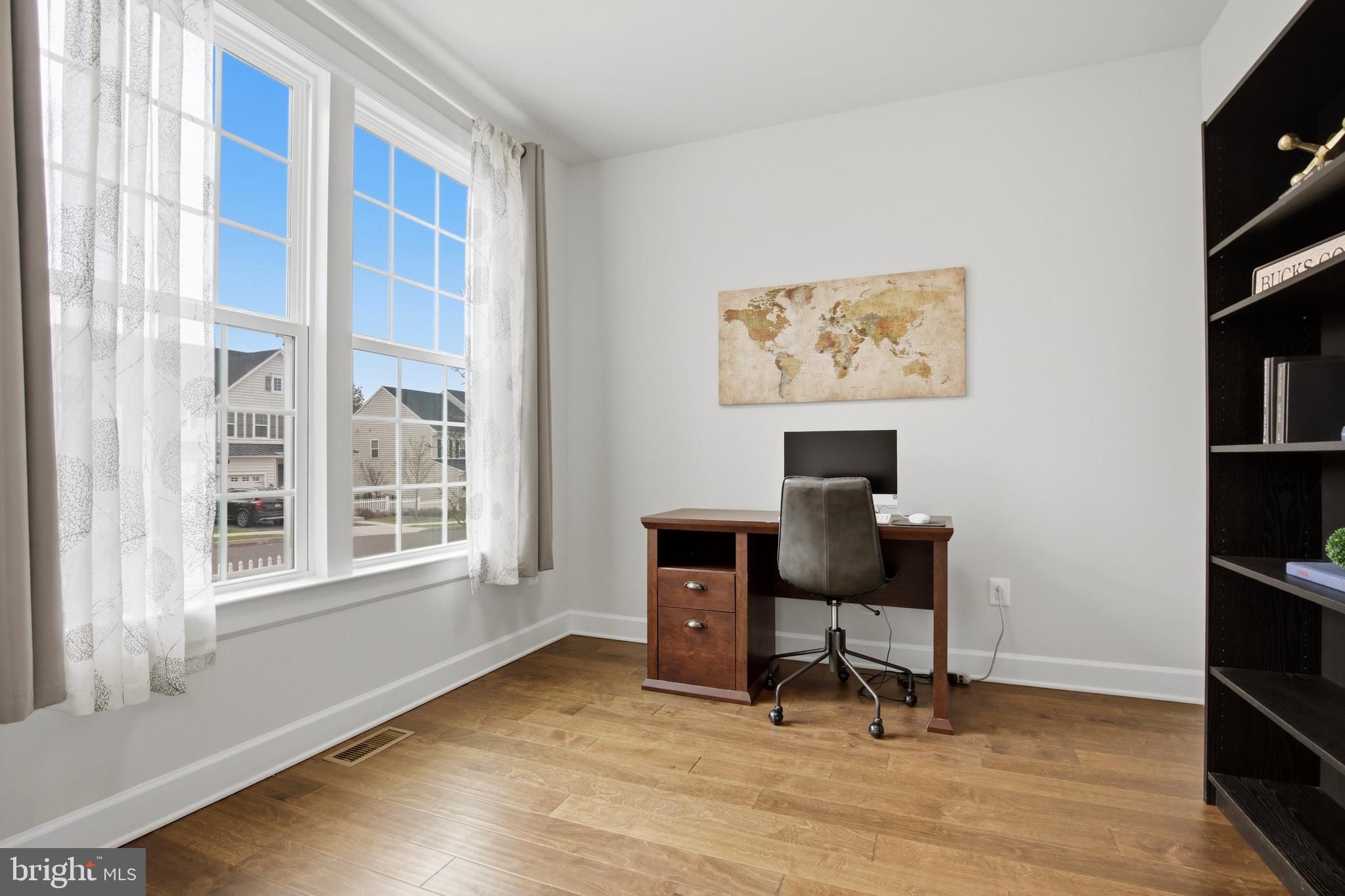 21 Ruthies Way Chalfont, PA 18914 - Photo 4 of 35