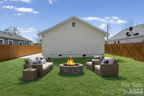 $315,000 | 3208 Boyd Street, Charlotte, NC 28208