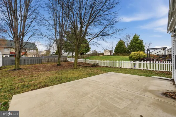 $460,000 | 182 Posting Way, Charles Town, WV 25414