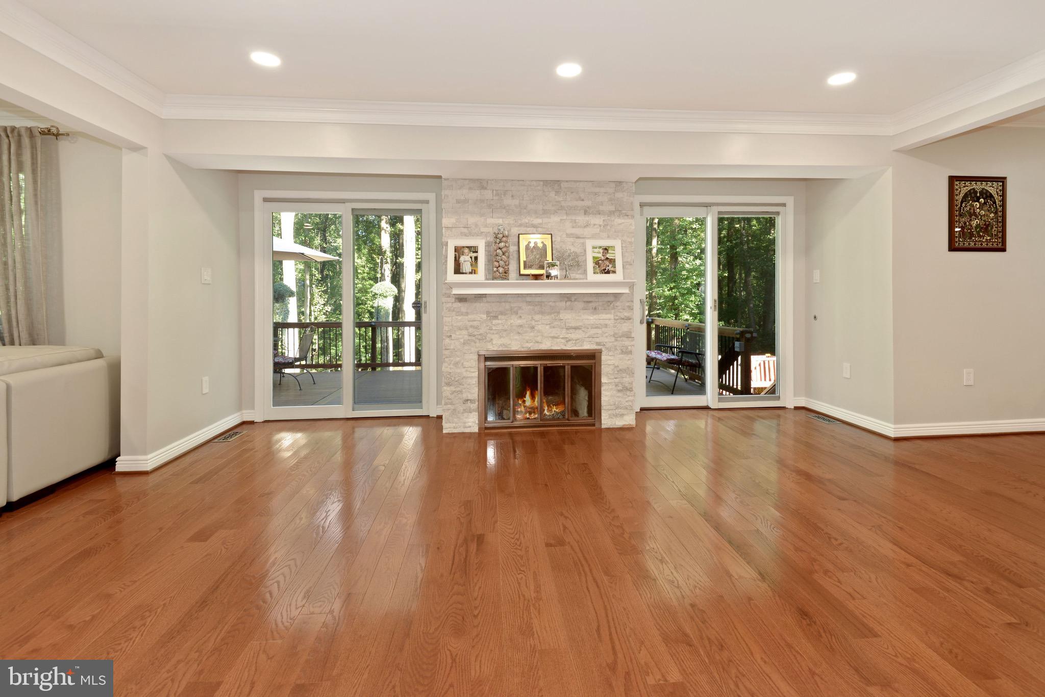 11805 Blue Spruce Road Reston, VA 20191 - Photo 19 of 60