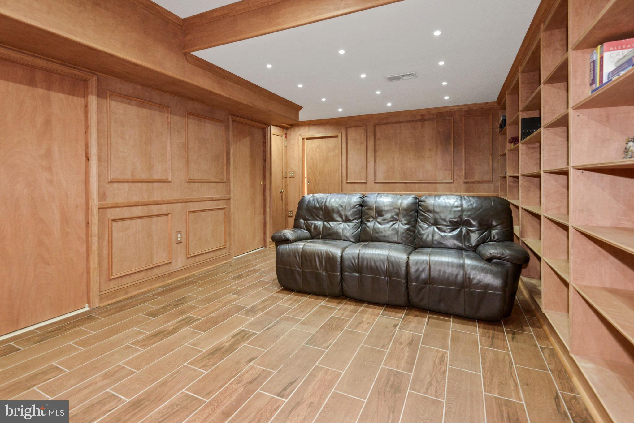 11805 Blue Spruce Road Reston, VA 20191 - Photo 43 of 60