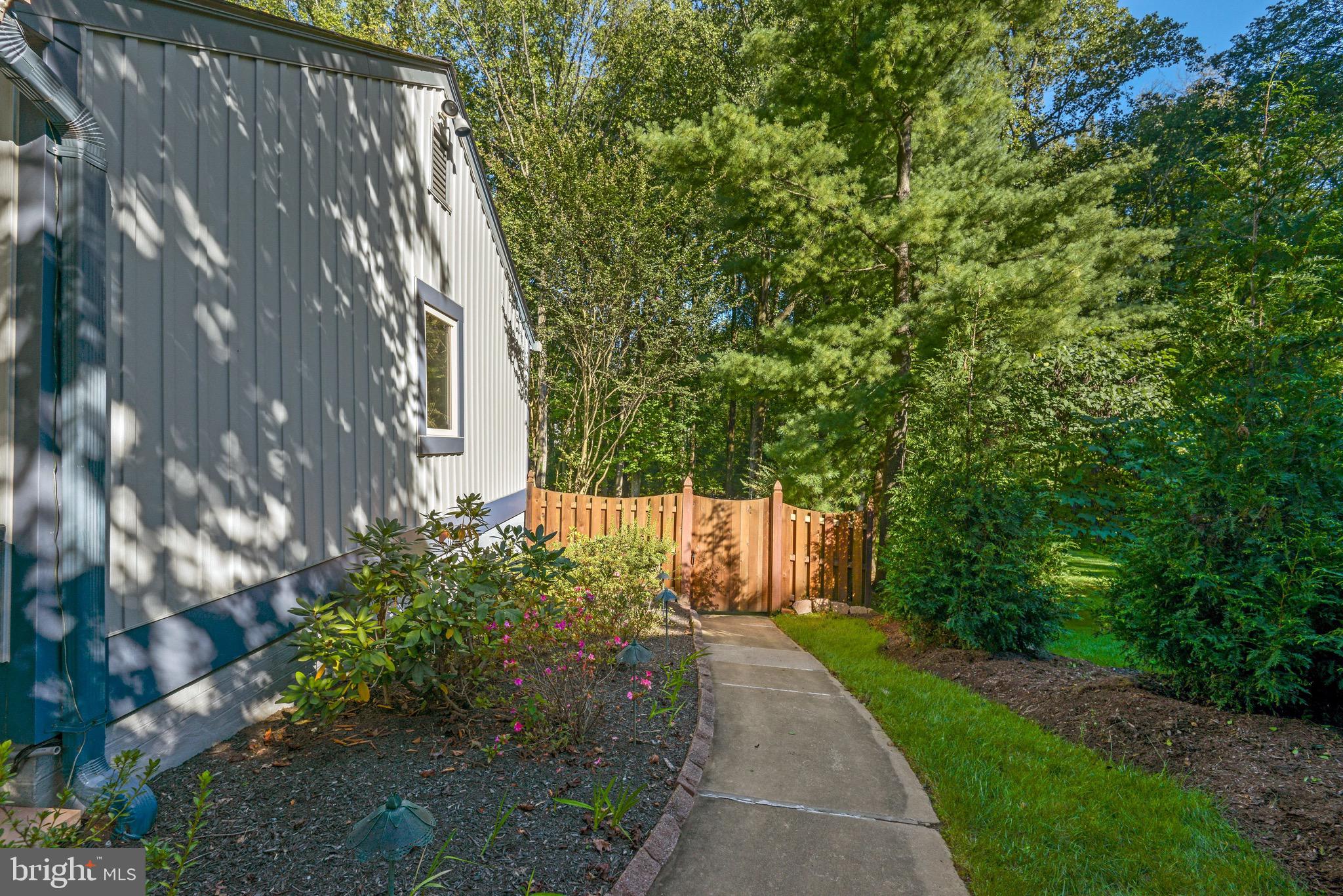 11805 Blue Spruce Road Reston, VA 20191 - Photo 48 of 60