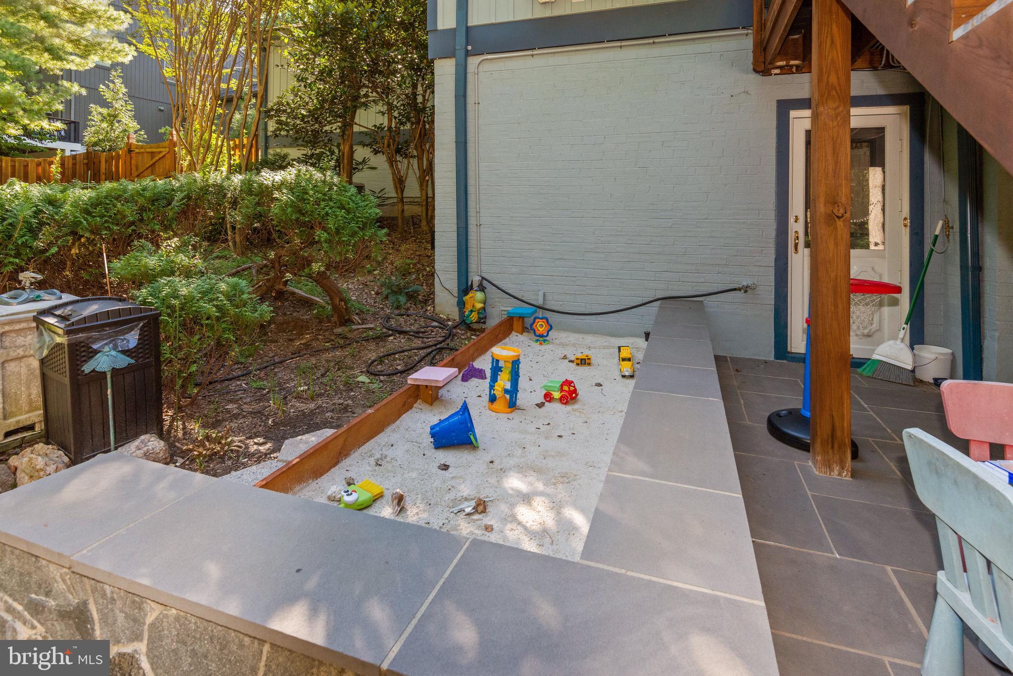 11805 Blue Spruce Road Reston, VA 20191 - Photo 57 of 60