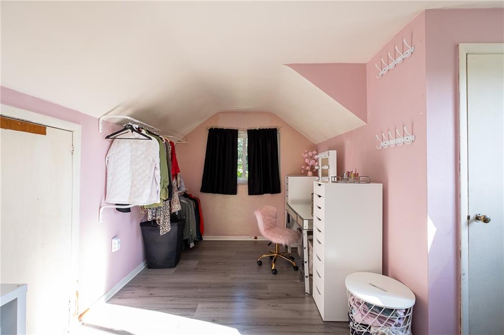 4012 Drexel Road Pittsburgh, PA 15212 - Photo 17 of 25 Gallery Image 17