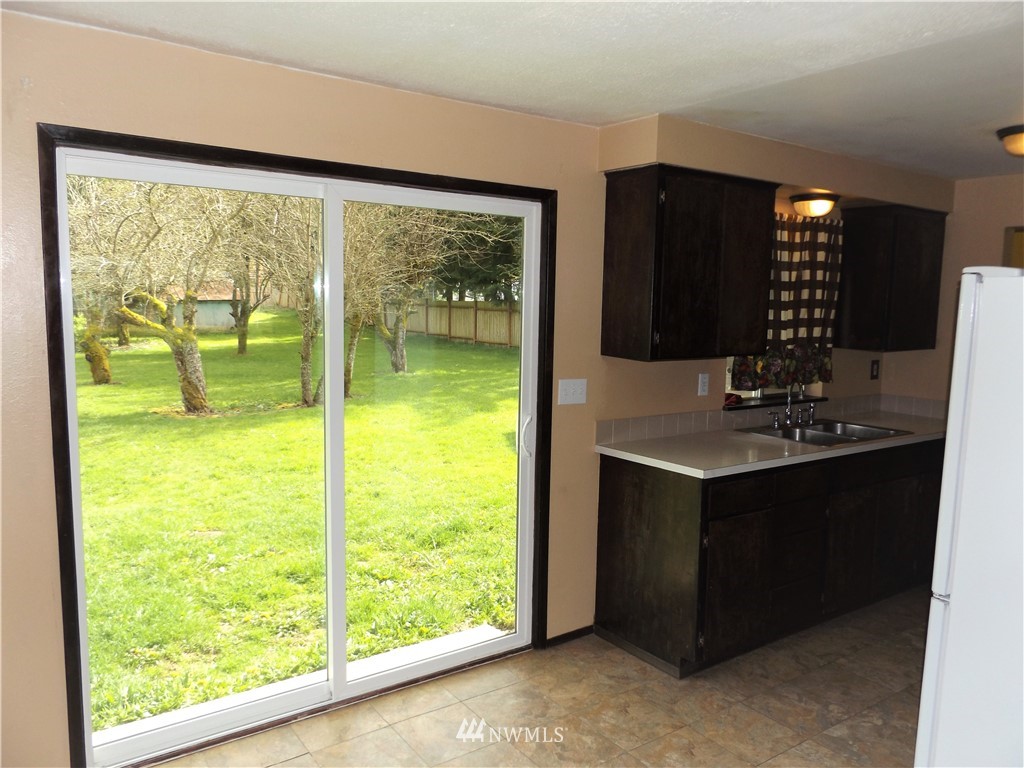 20774 English Road Mount Vernon, WA 98274 - Photo 5 of 14 Gallery Image 5