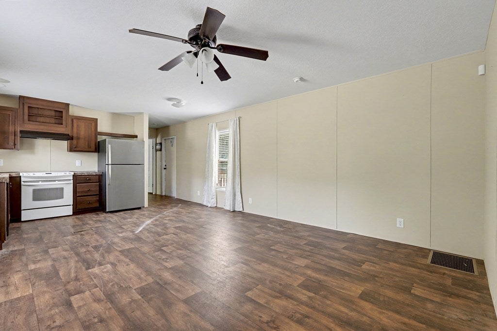 527 South Steel Bridge Road Eatonton, GA 31024 - Photo 12 of 36 Gallery Image 12