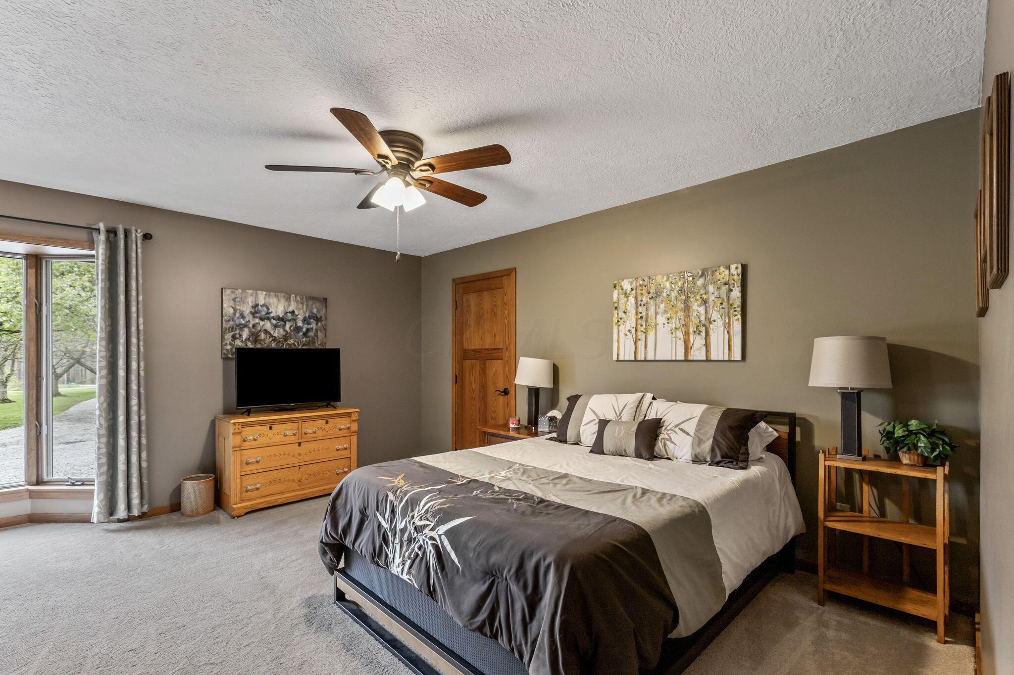 1225 Pleasant Valley Road Mansfield, OH 44903 - Photo 51 of 96 48