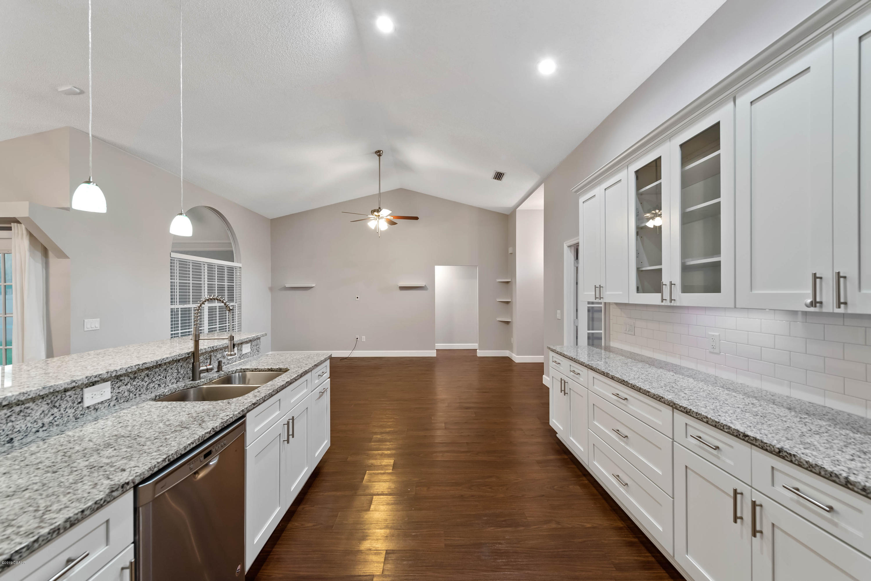 98 Bryan Cave Road South Daytona, FL 32119 - Photo 8 of 54 2.5