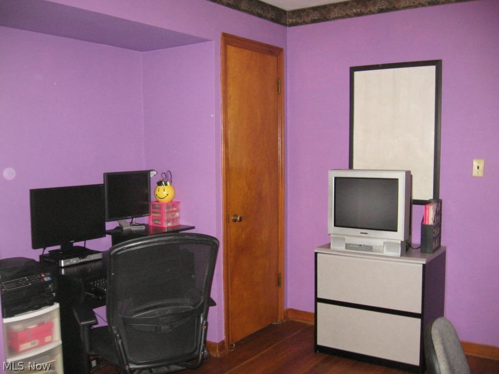 4863 Anderson Road Cleveland, OH 44124 - Photo 14 of 16