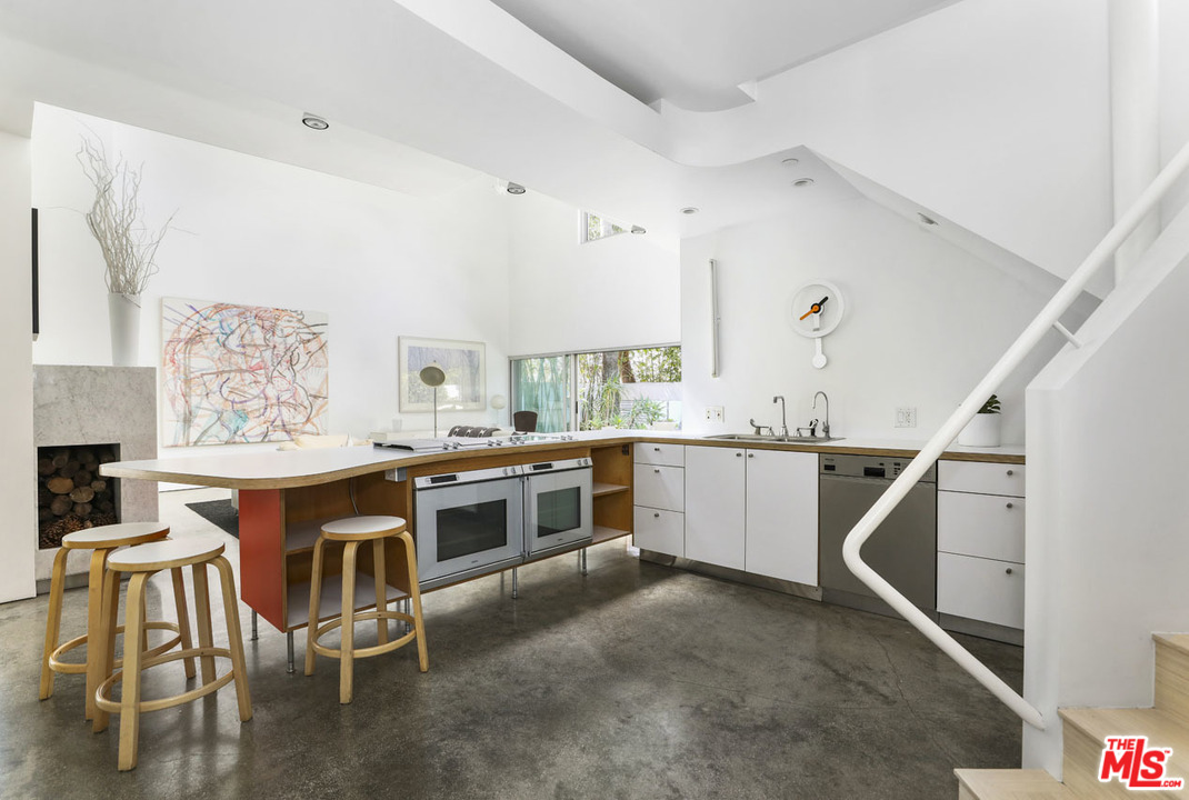 1855 Topock Street Glendale, CA 91204 - Photo 18 of 53