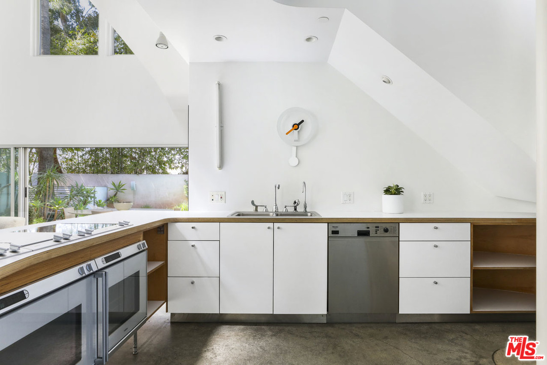 1855 Topock Street Glendale, CA 91204 - Photo 19 of 53