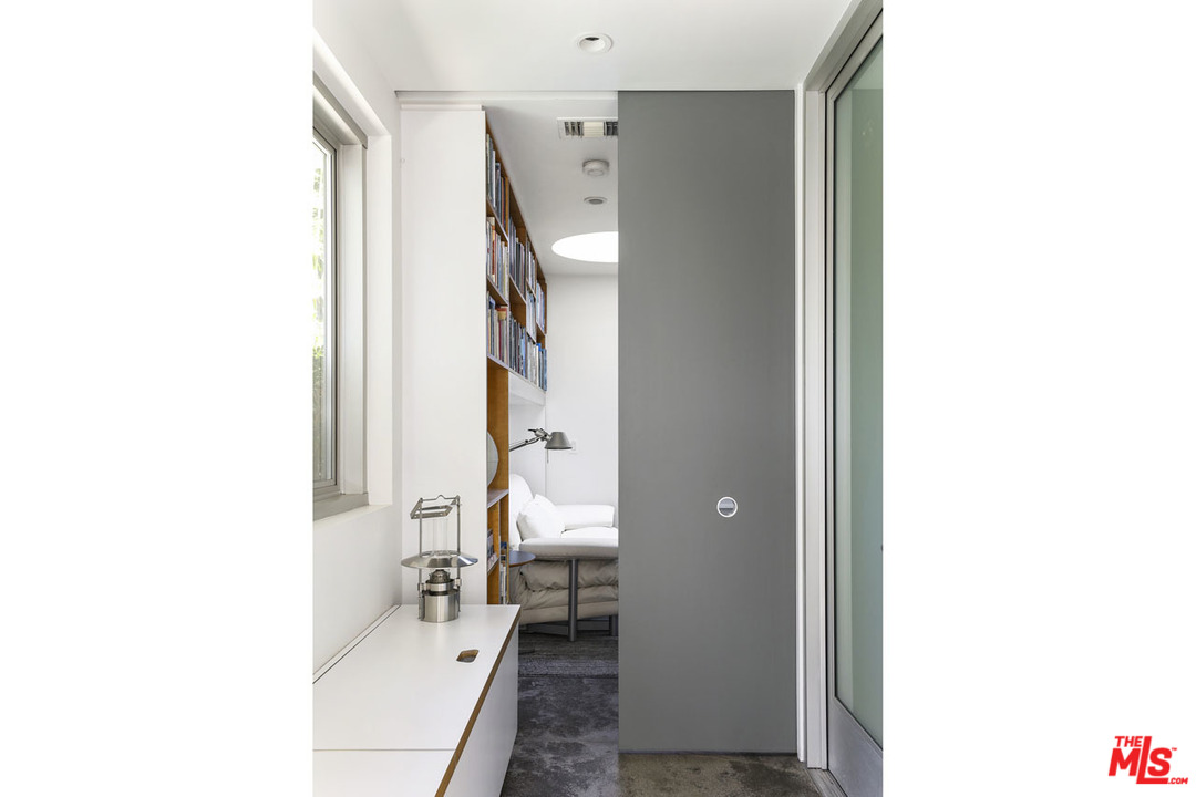 1855 Topock Street Glendale, CA 91204 - Photo 22 of 53