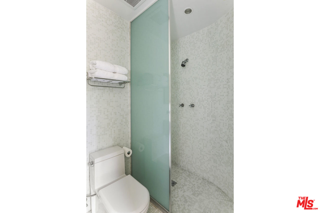 1855 Topock Street Glendale, CA 91204 - Photo 27 of 53