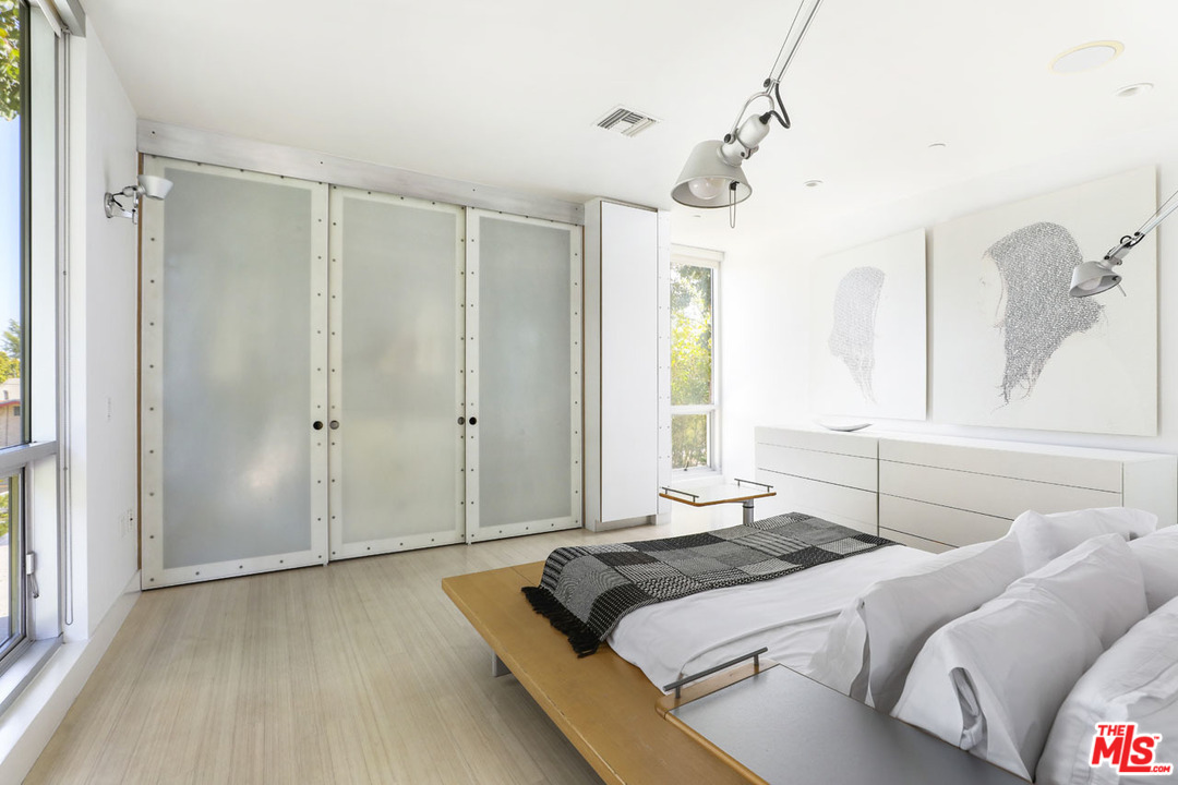 1855 Topock Street Glendale, CA 91204 - Photo 31 of 53