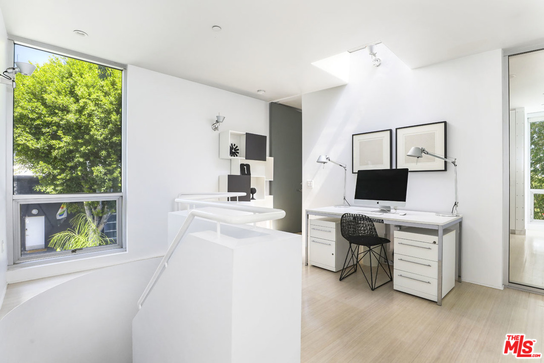 1855 Topock Street Glendale, CA 91204 - Photo 37 of 53