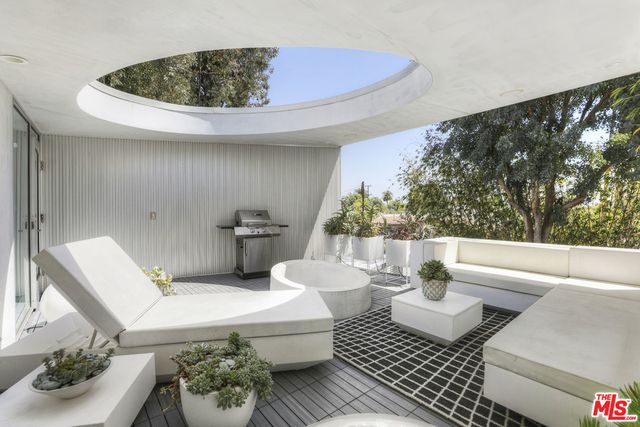 $1,750,000 | 1855 Topock Street, Glendale, CA 91204