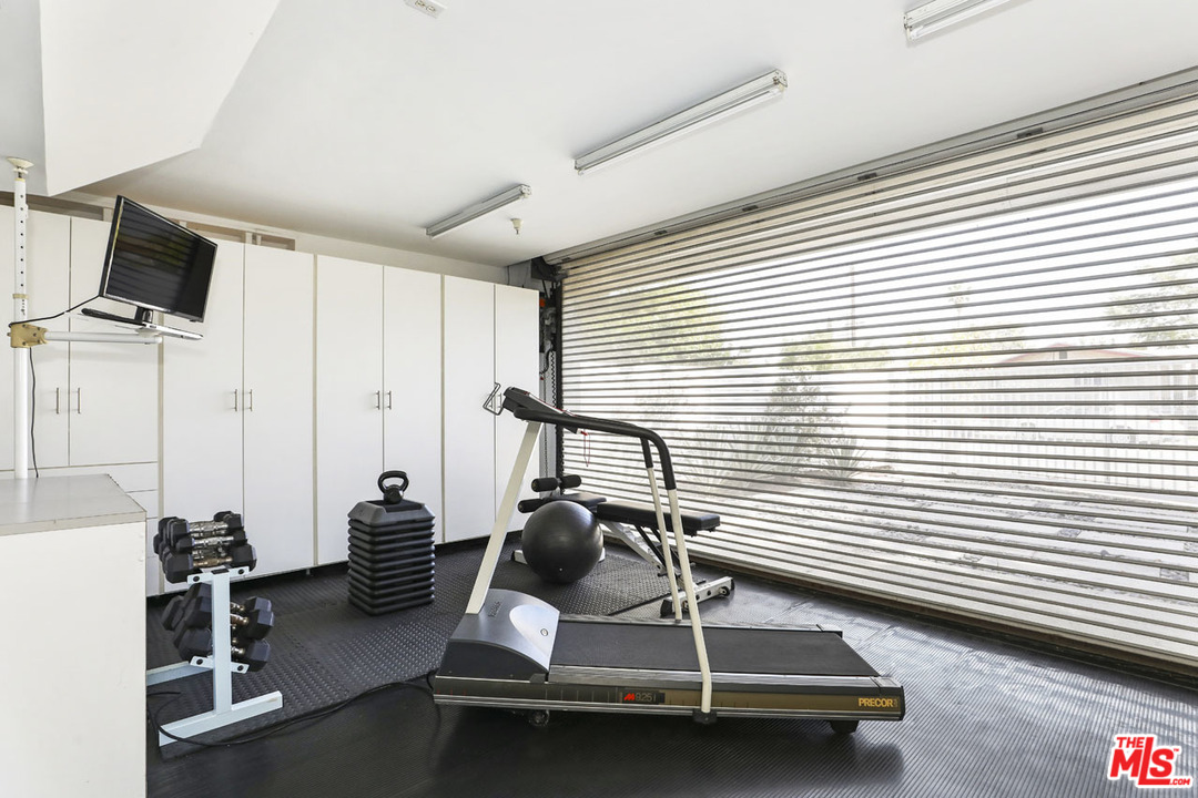 1855 Topock Street Glendale, CA 91204 - Photo 43 of 53