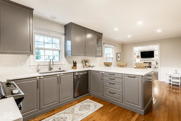 $490,000 | 7850 Ridgeland Drive, Indianapolis, IN 46250