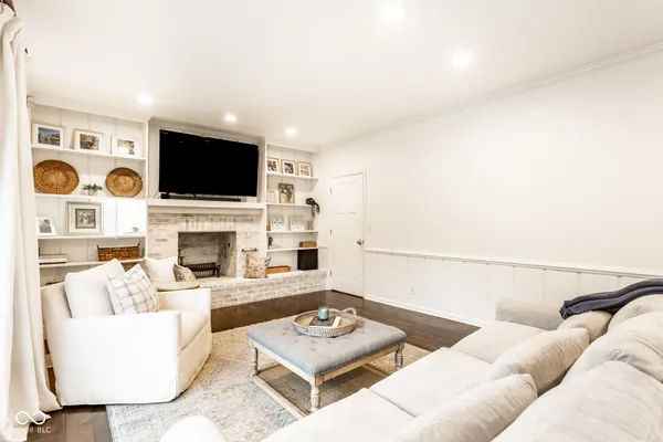 $490,000 | 7850 Ridgeland Drive, Indianapolis, IN 46250