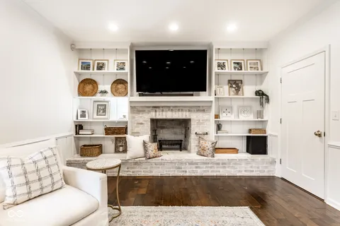 $475,000 | 7850 Ridgeland Drive, Indianapolis, IN 46250