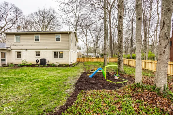 $490,000 | 7850 Ridgeland Drive, Indianapolis, IN 46250