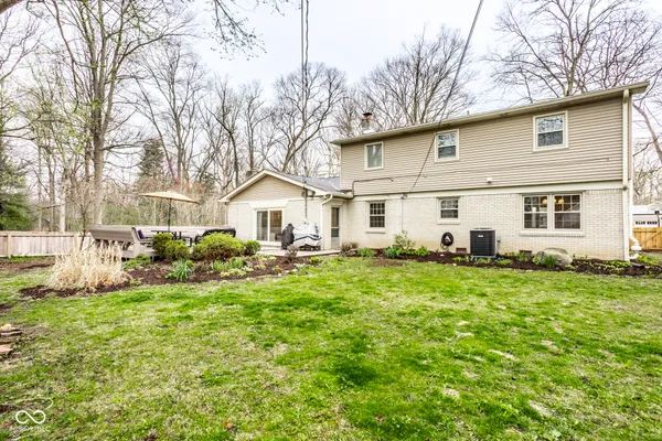$490,000 | 7850 Ridgeland Drive, Indianapolis, IN 46250