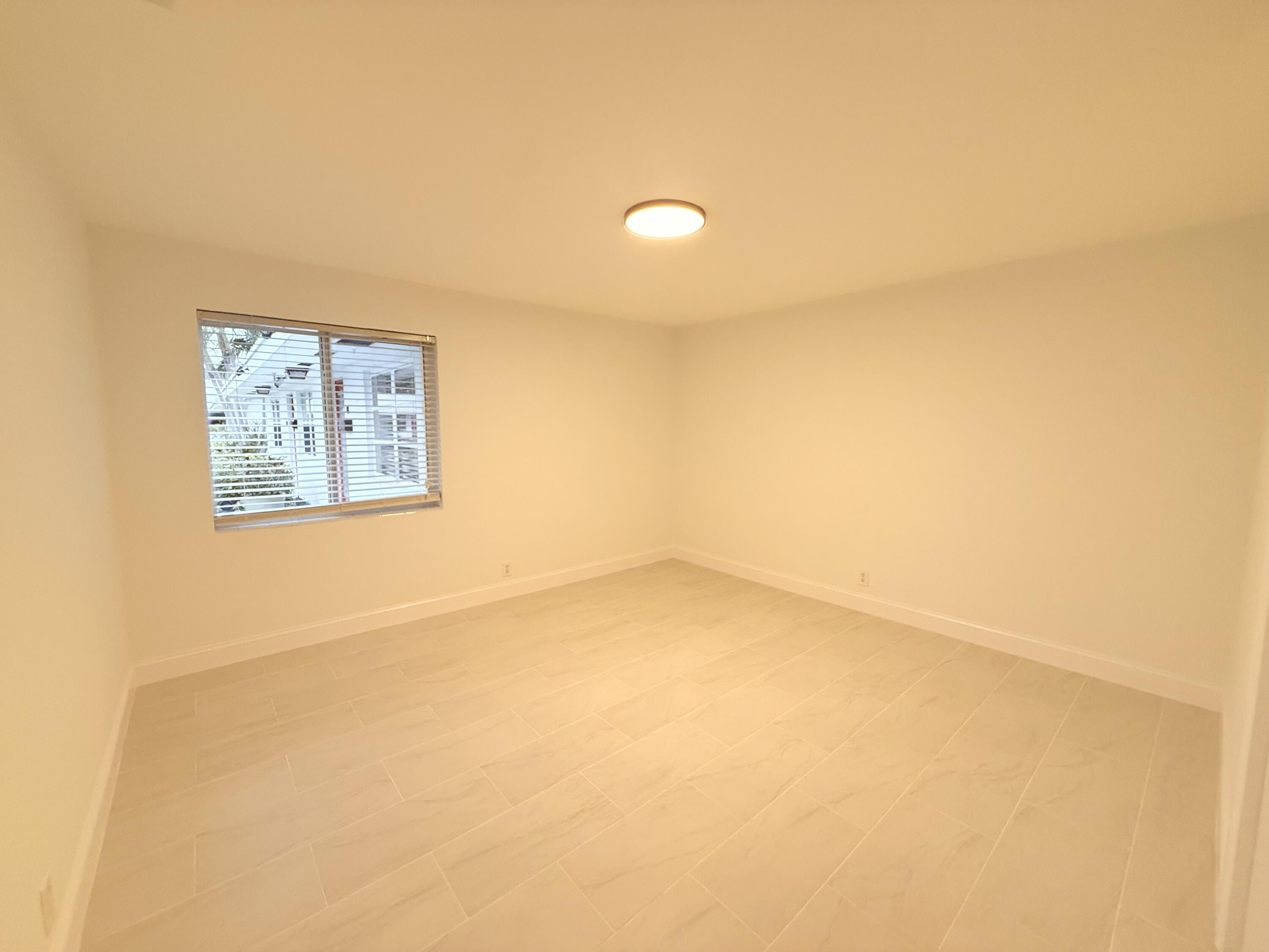 626 Prosperity Farms Road, Unit 7 North Palm Beach, FL 33408 - Photo 15 of 15 IMG_5543