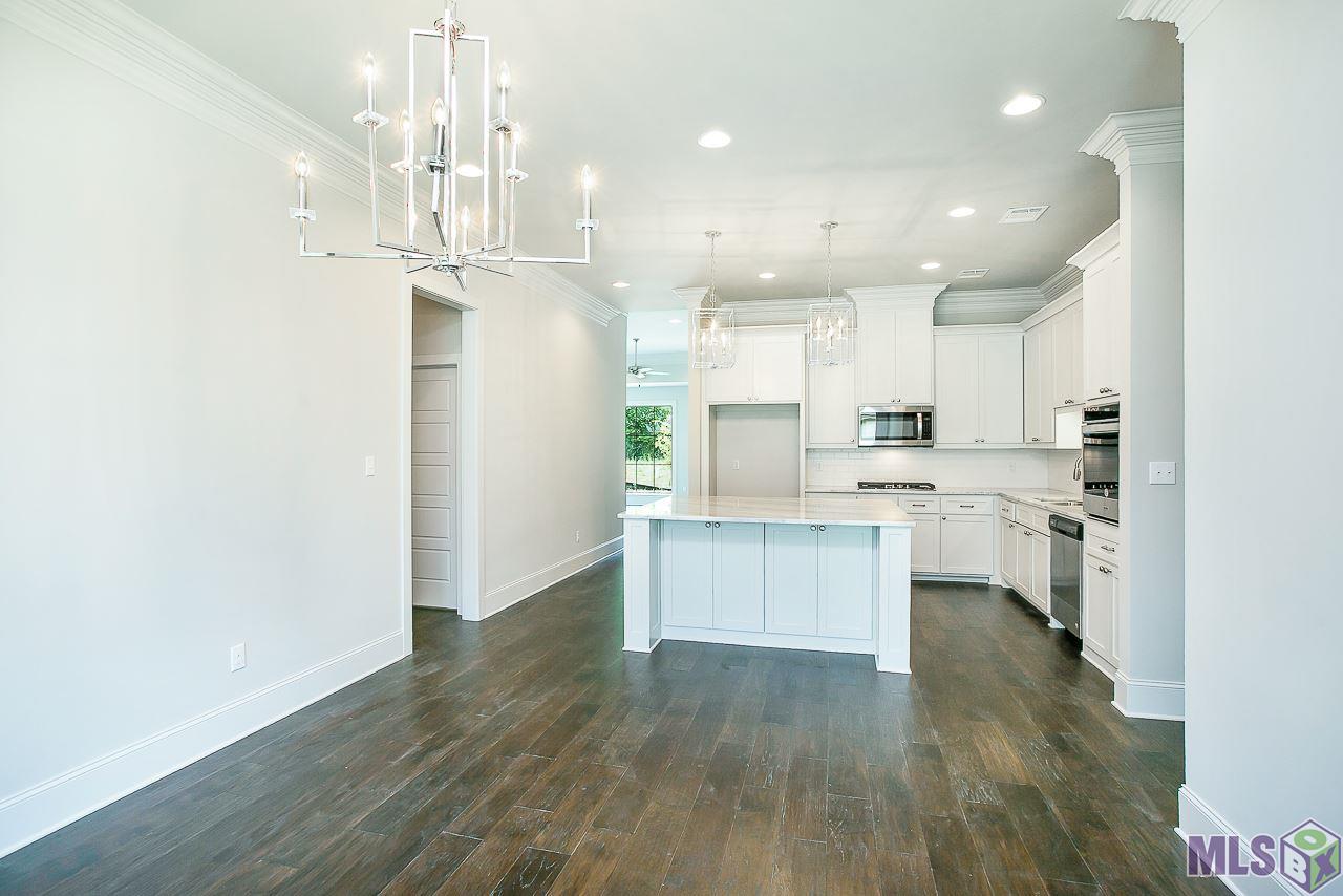 6633 Roux Drive Baton Rouge, LA 70817 - Photo 2 of 5