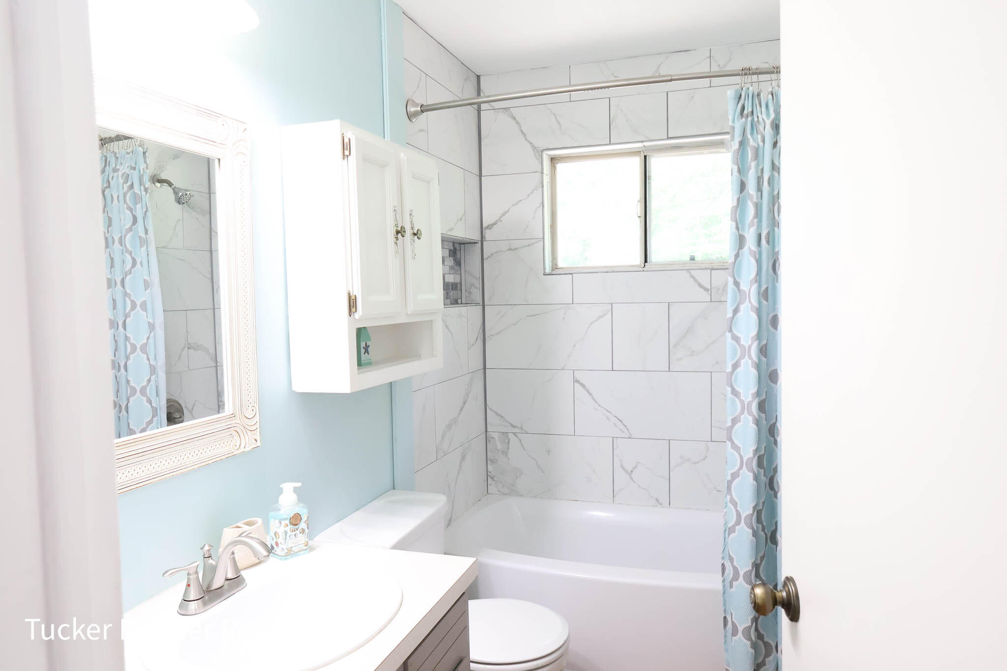 4526 West Bard Road Whitehall, MI 49461 - Photo 17 of 40 Bathroom