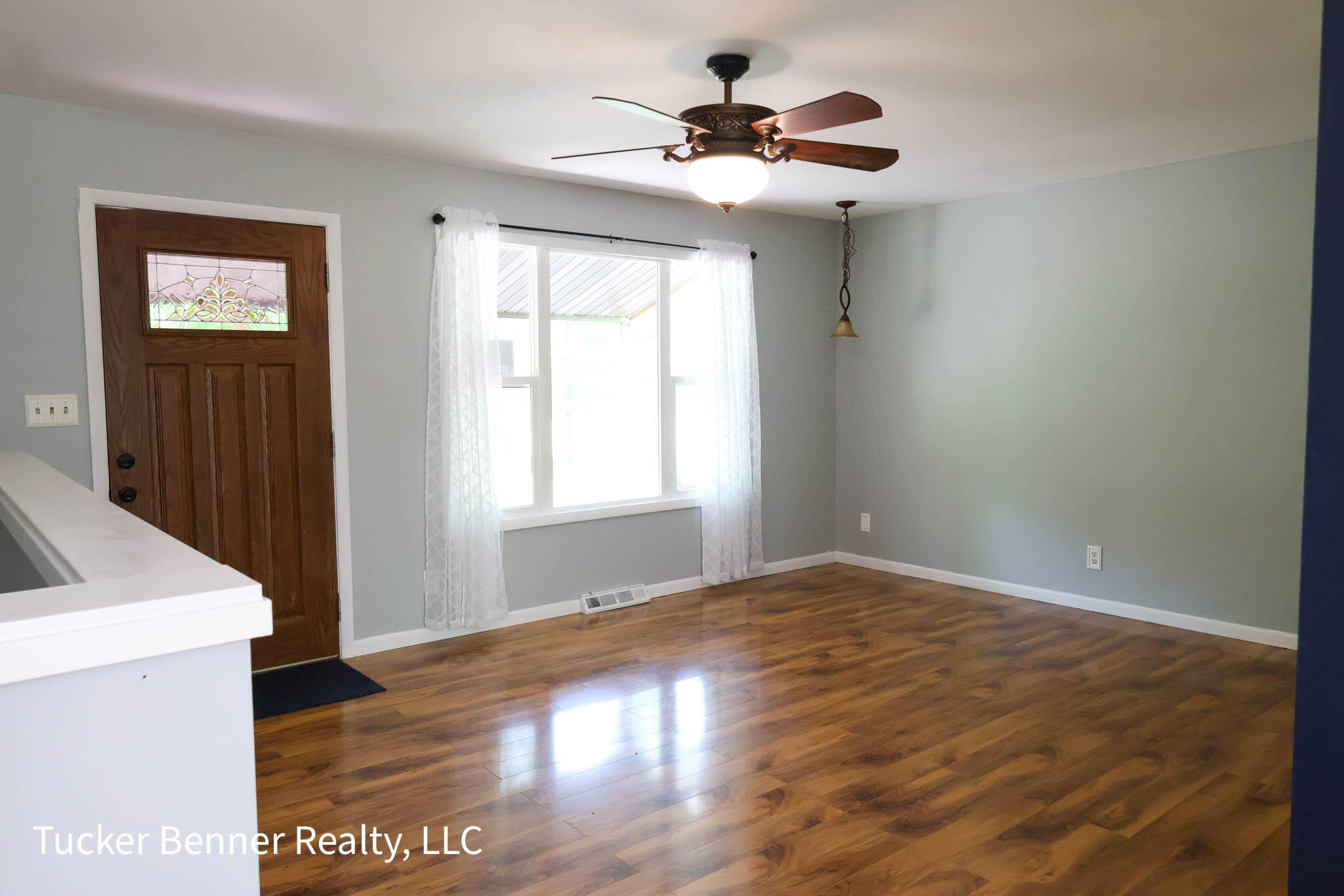 4526 West Bard Road Whitehall, MI 49461 - Photo 8 of 40 Living