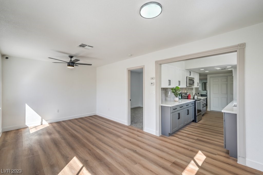 1840 Merze Avenue Henderson, NV 89011 - Photo 14 of 32