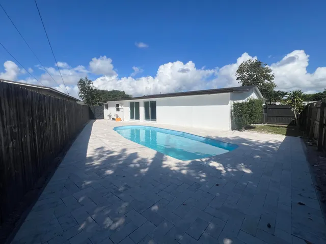 a view of outdoor space yard and entertaining space