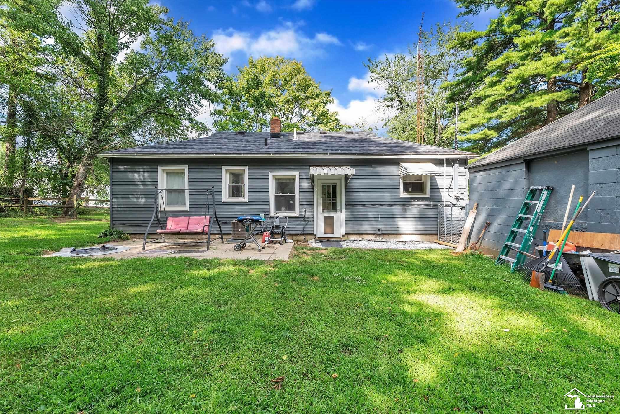 6827 Summerfield Road Temperance, MI 48182 - Photo 21 of 23
