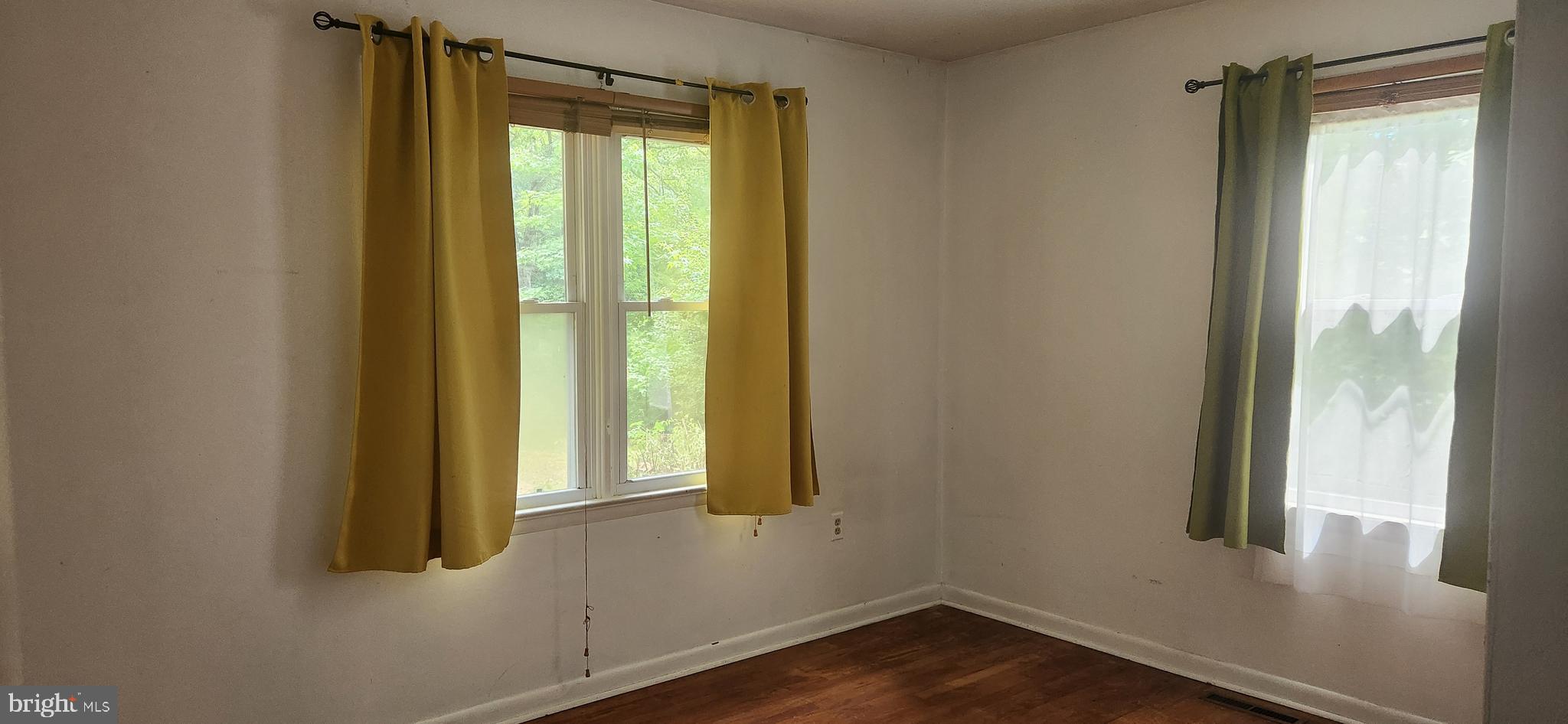 350 Deep Shore Road Denton, MD 21629 - Photo 15 of 22 Nice size rooms