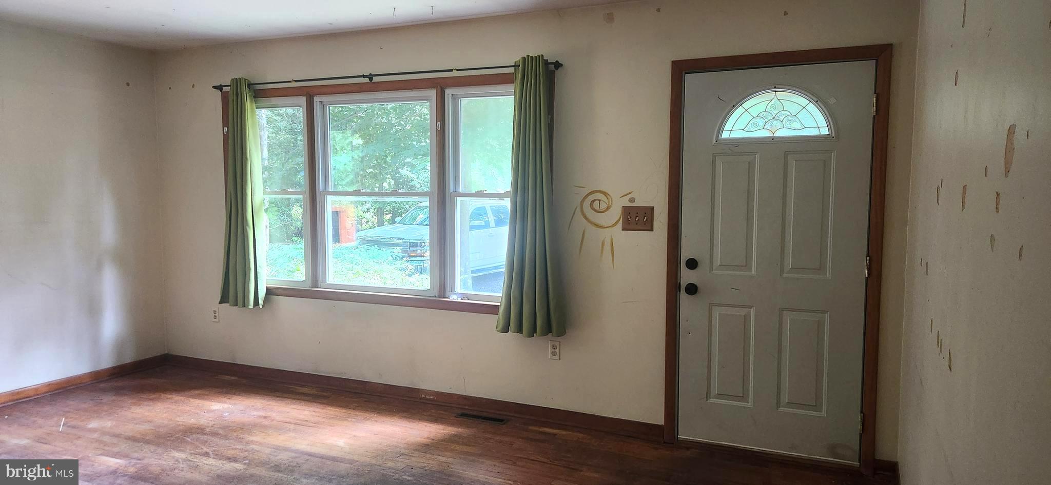 350 Deep Shore Road Denton, MD 21629 - Photo 4 of 22 Preparing for Painting