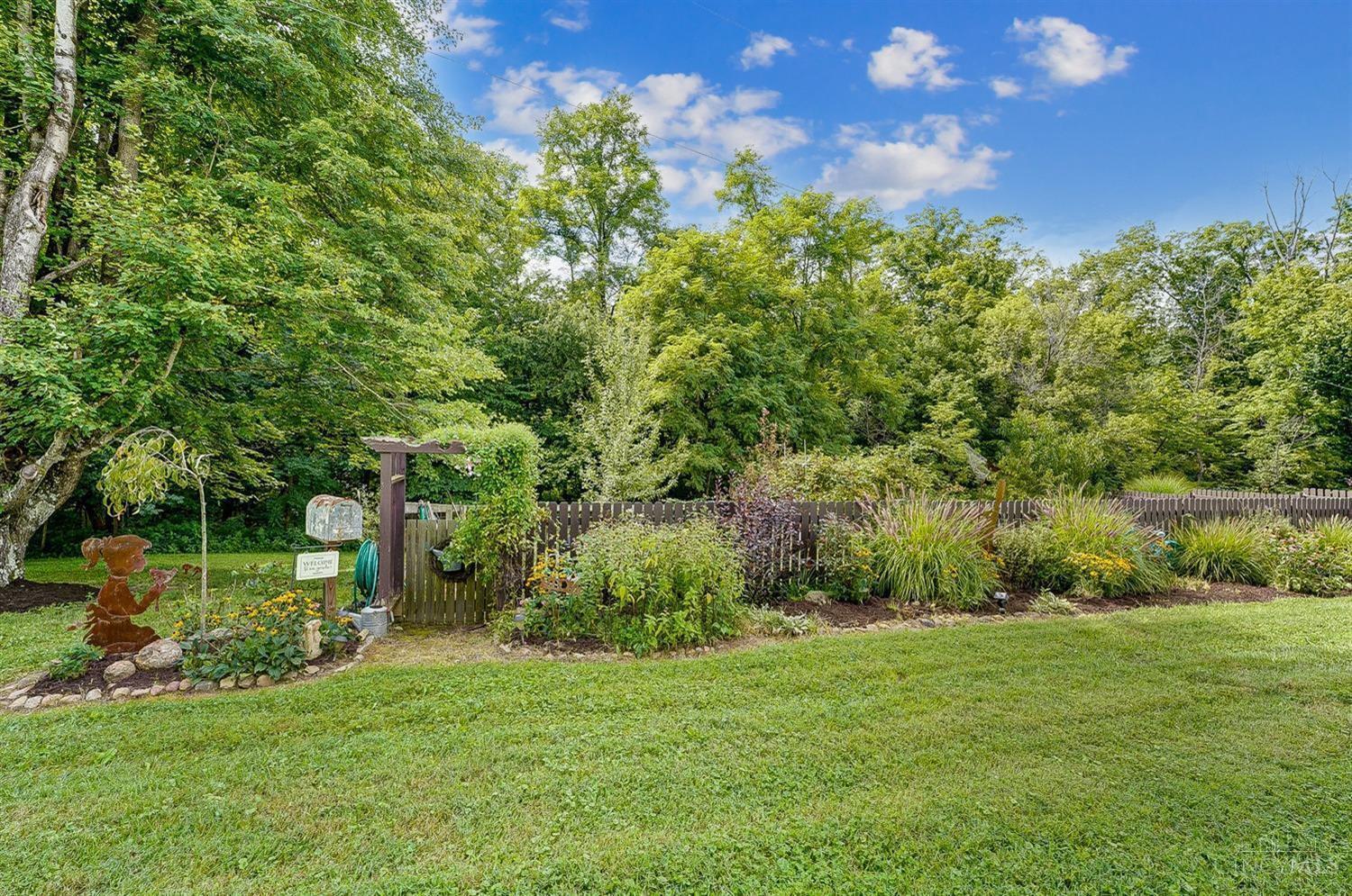 2321 Fordyce Road Clarksville, OH 45113 - Photo 9 of 50 Gallery Image 9