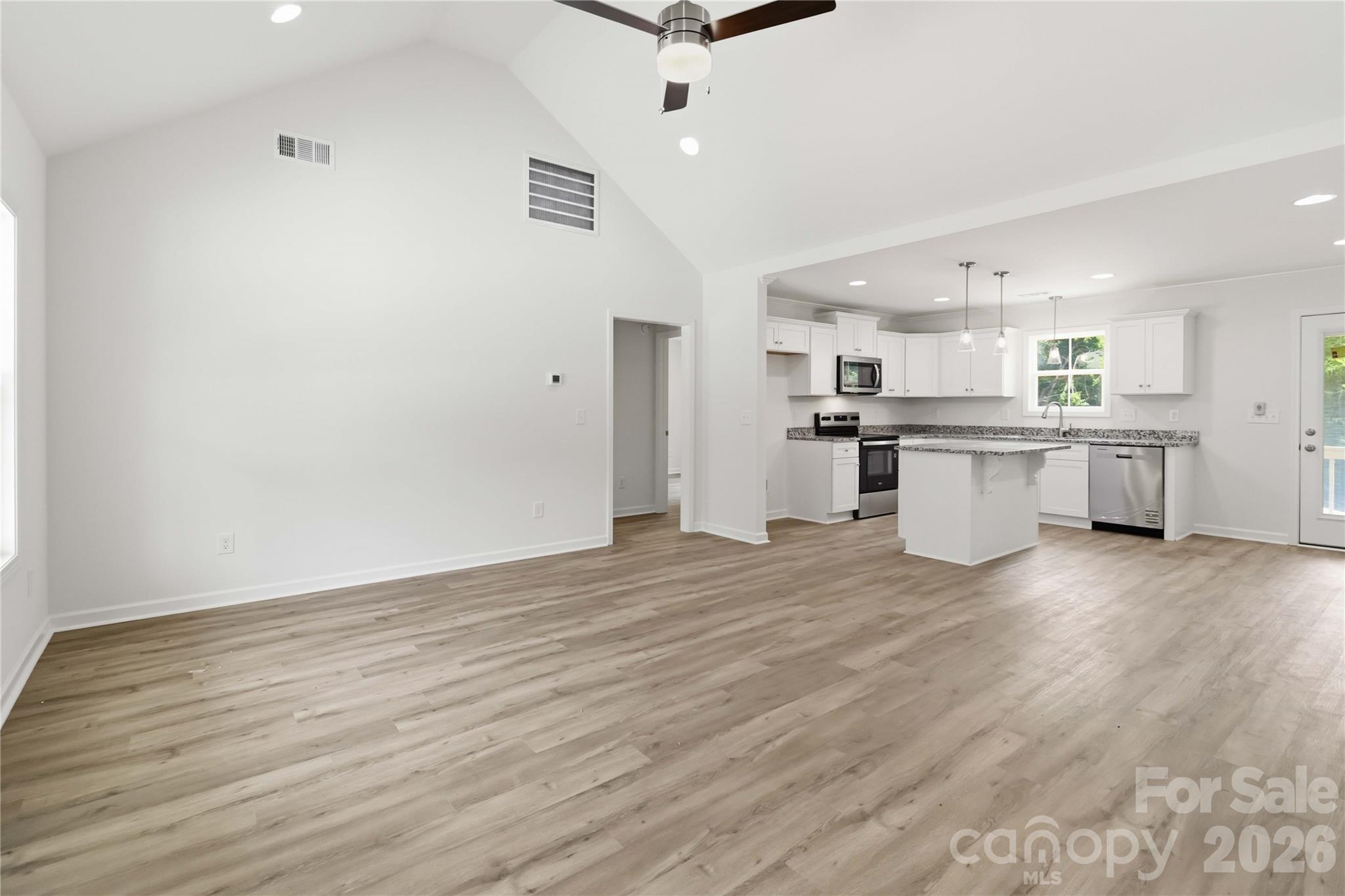 605 Ashford Road Chester, SC 29706 - Photo 8 of 32