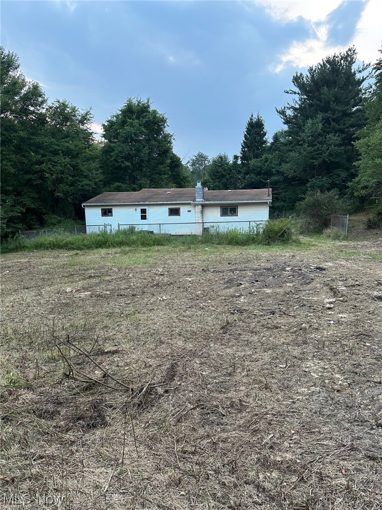 630 Allison Road Chester, WV 26034 - Photo 2 of 19
