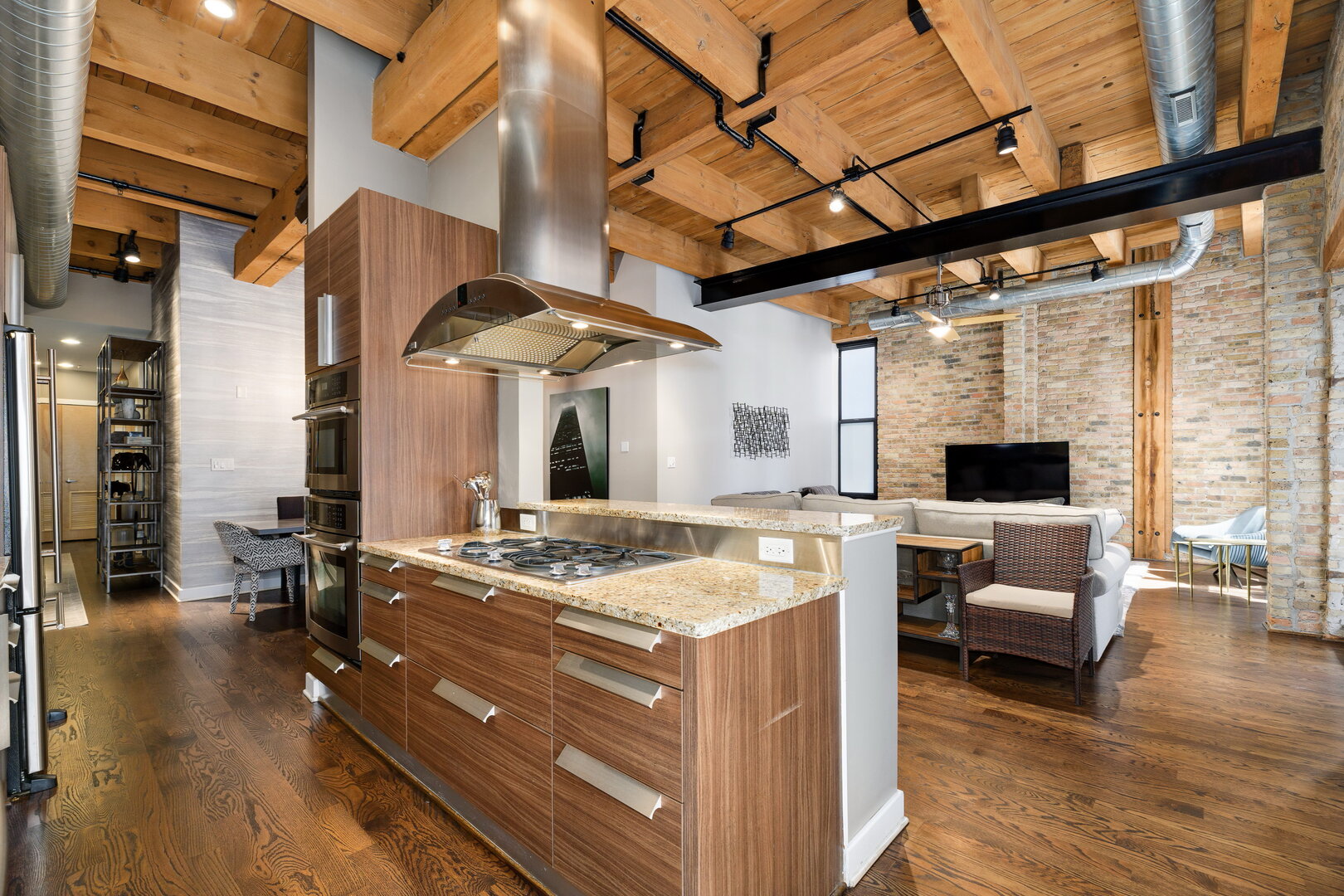 154 West Hubbard Street, Unit 203 Chicago, IL 60654 - Photo 12 of 25